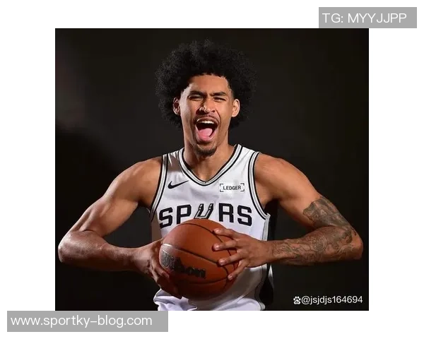 火媒评论：马刺幸运获得文班哈珀而我们却经历三年惨淡赛季